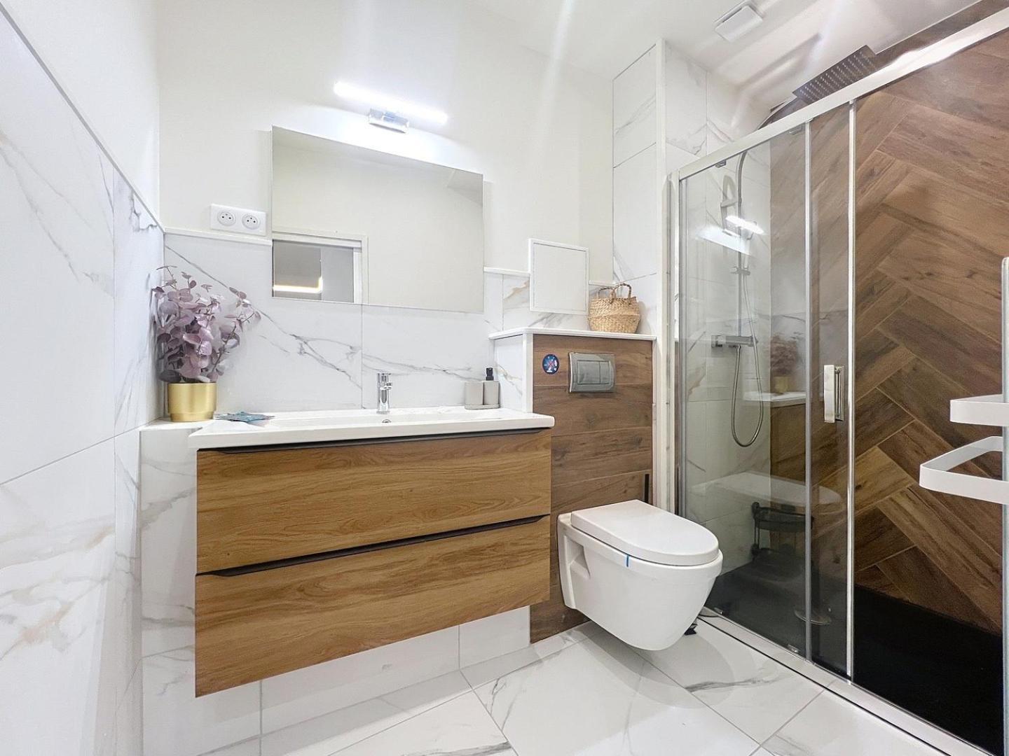 Apartment V' Moderne-chic